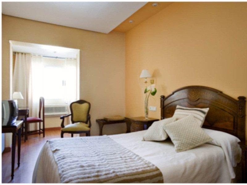 וייאדוליד Hotel Roma מראה חיצוני תמונה