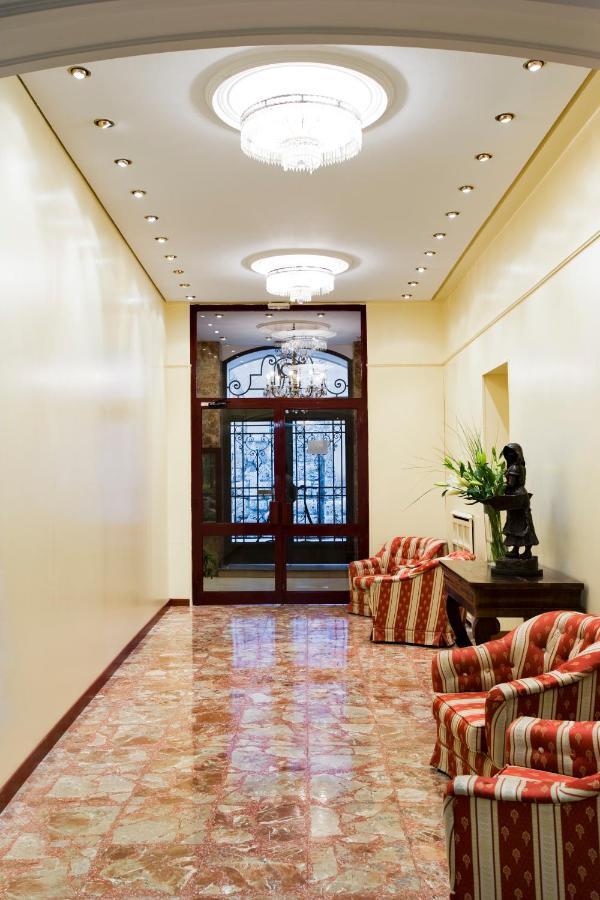 וייאדוליד Hotel Roma מראה חיצוני תמונה